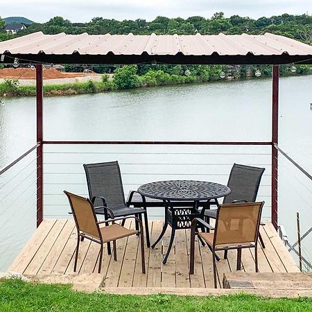 Granbury Getaway With Lake Views 2 Mi To Downtown! Luaran gambar