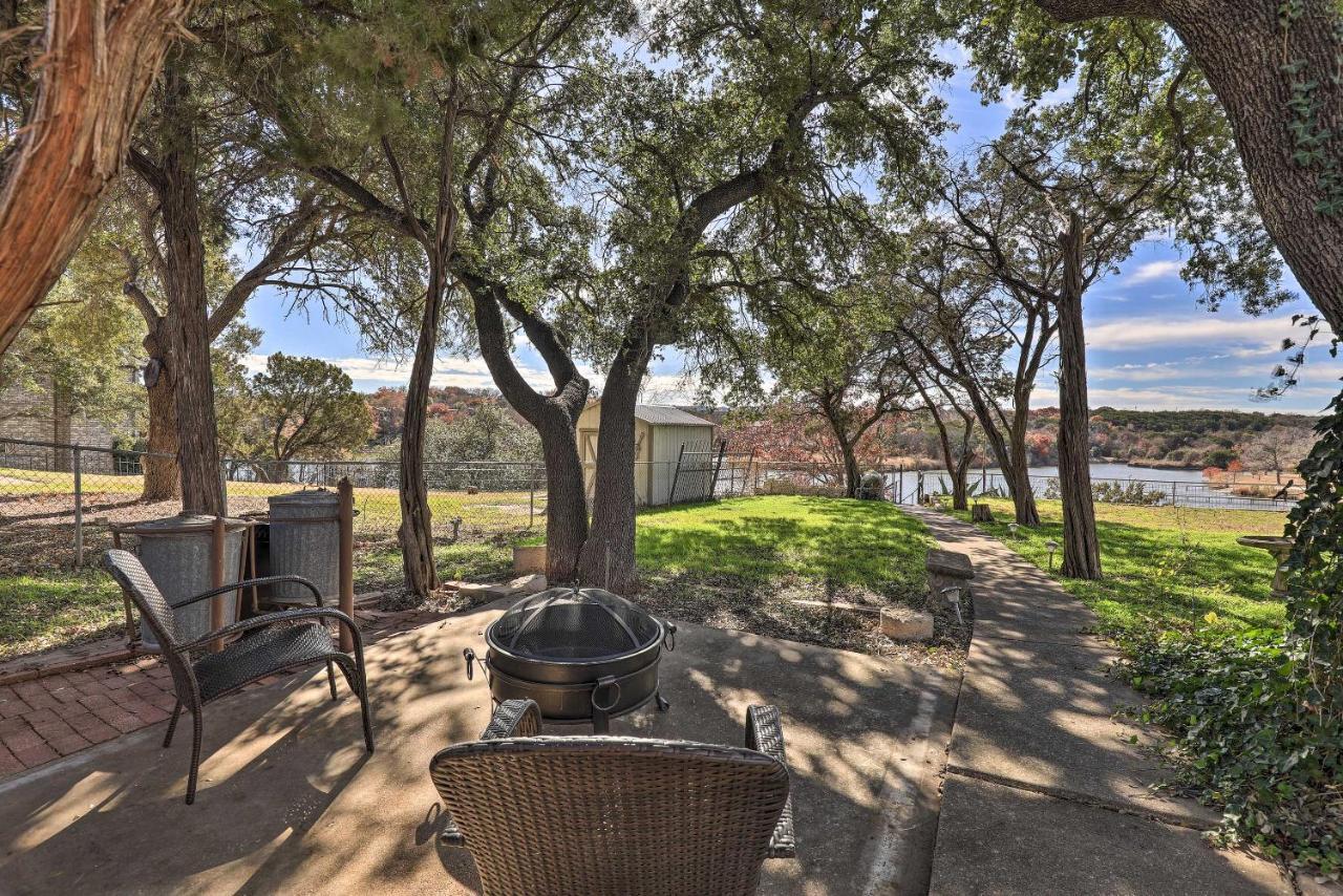 Granbury Getaway With Lake Views 2 Mi To Downtown! Luaran gambar